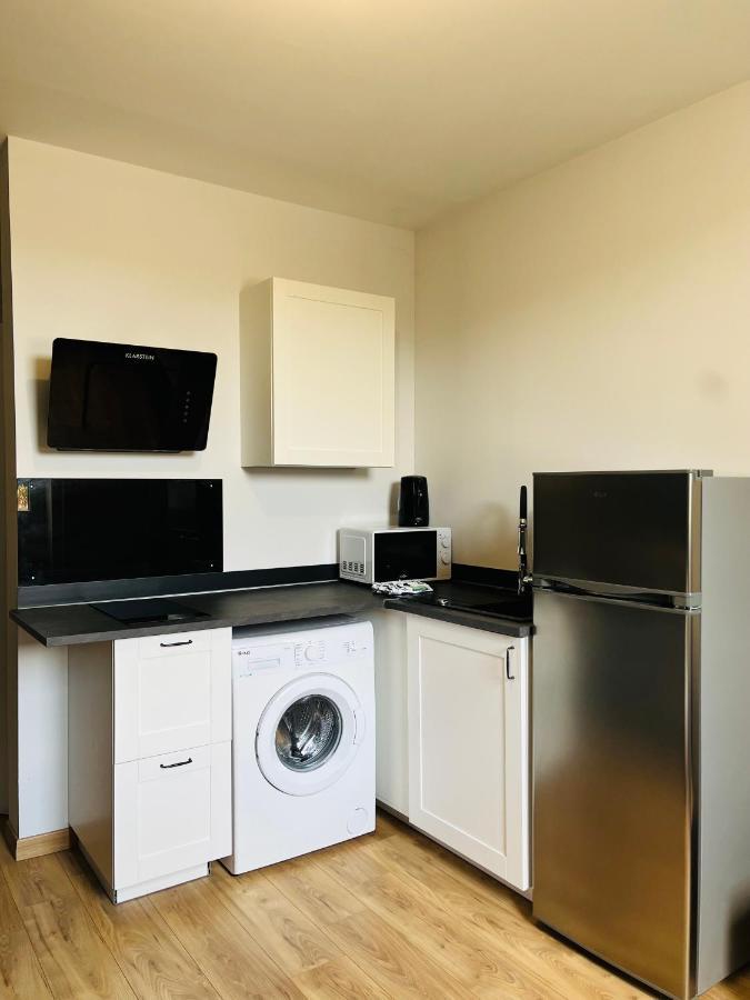 Chez Oma I 1 Appartement Independant Opi I 3 Chambres Privatives Avec Salle D Eau Et Salon Commun Cuisine Commune Wc Commun Patio Commun Avignon Buitenkant foto