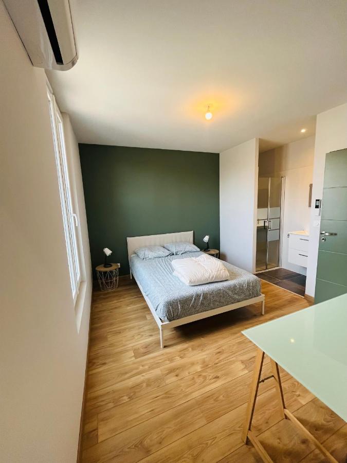Chez Oma I 1 Appartement Independant Opi I 3 Chambres Privatives Avec Salle D Eau Et Salon Commun Cuisine Commune Wc Commun Patio Commun Avignon Buitenkant foto