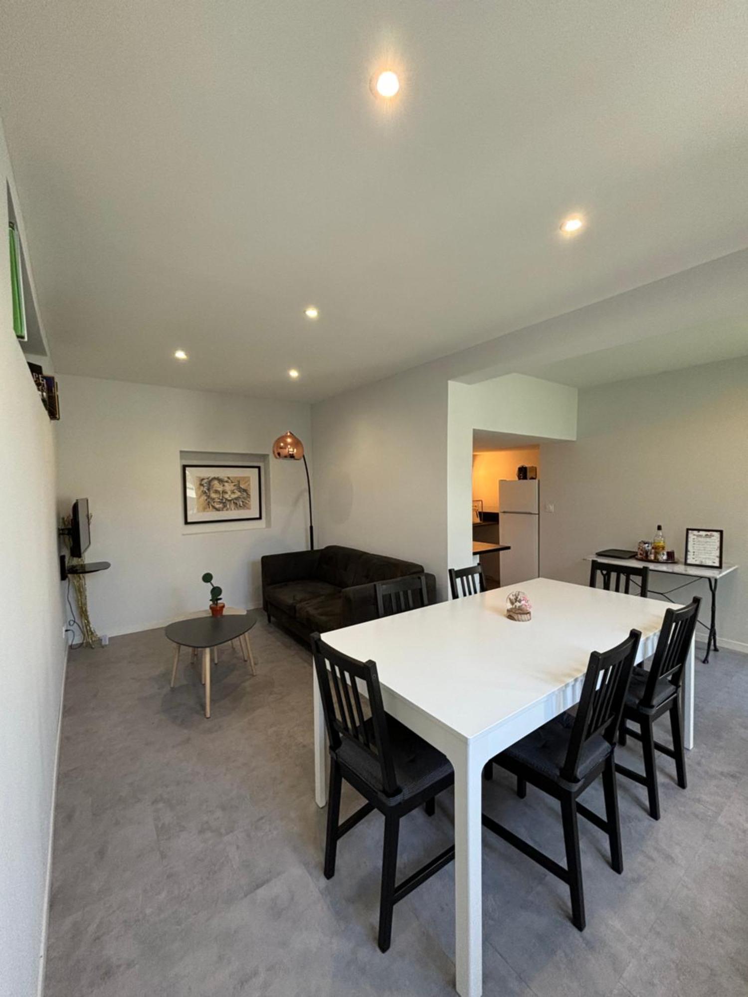 Chez Oma I 1 Appartement Independant Opi I 3 Chambres Privatives Avec Salle D Eau Et Salon Commun Cuisine Commune Wc Commun Patio Commun Avignon Buitenkant foto